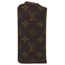 Louis Vuitton-Estojo de óculos LOUIS VUITTON Monogram Etui Lunettes PM M66545 LV Auth am2437g-Monograma