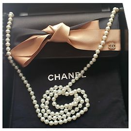 Borsa da sera Chanel seta raso nero beige Nero