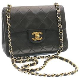 Chanel-CHANEL Bolso de hombro con solapa de cadena Matelasse de piel de cordero Negro CC Auth 25502EN-Negro