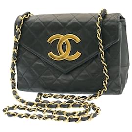 Chanel-CHANEL Bolso de hombro con cadena Matelasse de piel de cordero Negro CC Auth 25810EN-Negro