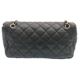 Chanel-CHANEL Matelasse Chain Flap Shoulder Bag Lamb Skin Black Gold CC Auth 27027a-Black,Golden