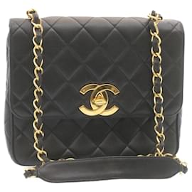 Chanel-CHANEL Matelasse Bolso de hombro con solapa de cadena Piel de cordero Negro Oro CC Auth 28632EN-Negro,Dorado