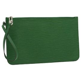 LOUIS VUITTON Estuche para accesorios Epi Neverfull MM Verde FO4133 LV Auth 31106 Verde