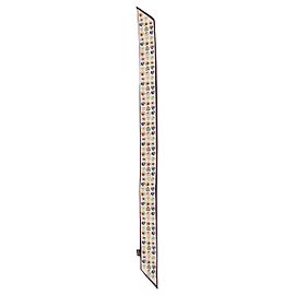 Pañuelo bandeau de sarga reversible con corazón de Chanel en seda multicolor Otro