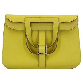 Hermès Halzan 31 sac en cuir TC jaune fluo Jaune
