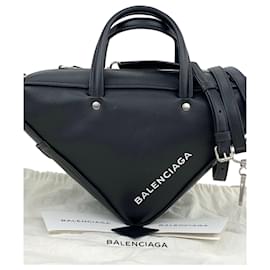 Balenciaga-Balenciaga Balenciaga Women Handbag Triangle Duffle S Black Calfskin 476975 Crossbody B283 -Black