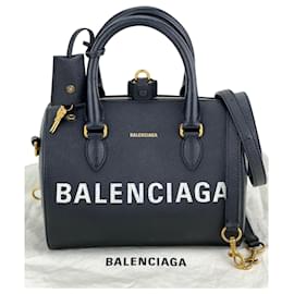 Balenciaga-Balenciaga Sac Ville Bowling Petit sac à bandoulière en cuir grainé noir B434 -Noir