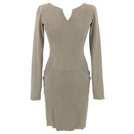 Robe cintrée Jitrois en daim vert sauge Vert
