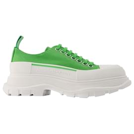Alexander Mcqueen-Tread Sneakers in White/Silver Leather-Green