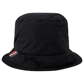 Thom Browne-Quilted Bucket Hat W/ Seamed In 4 Bar In Poly Twill-Black
