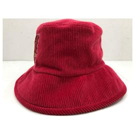 Gucci-Hats-Red