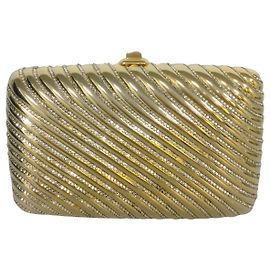 Judith Leiber Mini clutch da sera in metallo dorato con borchie di cristallo e strass D'oro