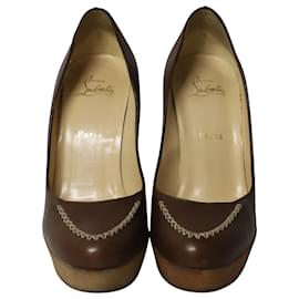 Christian Louboutin-Christian Louboutin Rinana Pumps in Dark Brown Leather-Brown