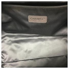 Chanel-Chanel Large Green Leather Tote-Green