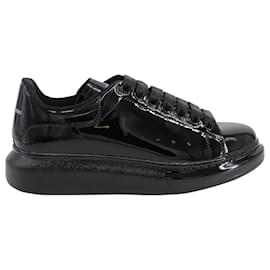 Alexander Mcqueen-Alexander Mcqueen Oversized Sneakers in Black Patent Leather-Black