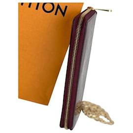 Louis Vuitton-Louis Vuitton Wallet Zippy Vernis Monogram Amarante Leather W/added Chain A982 -Purple