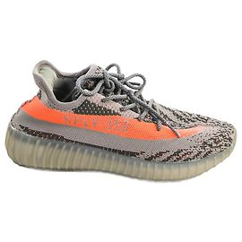 Yeezy sneakers 38 Grey