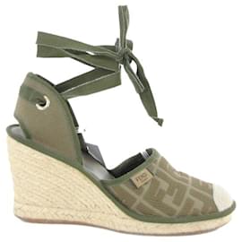 Fendi-Fendi sandals 39-Khaki