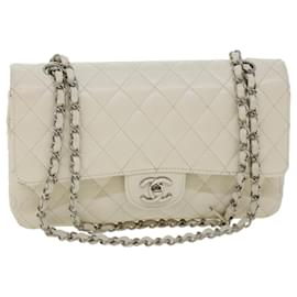 Chanel-CHANEL Matelasse Double Flap Chain Shoulder Bag Caviar Skin White CC Auth knn085-White