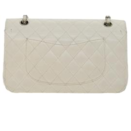 Chanel-CHANEL Matelasse Double Flap Chain Shoulder Bag Caviar Skin White CC Auth knn085-White