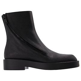 Ann Demeulemeester Ankle Boots Ernest em couro preto Preto