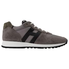 Hogan-H383 H Pelle Sneakers in Grey Suede-Grey