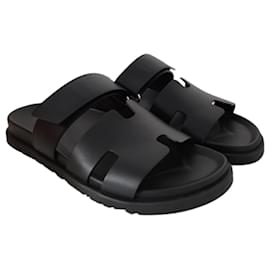 Hermès-Hermes Chypre sandals in black leather-Black