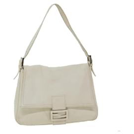 Fendi-FENDI Mamma Baguette Shoulder Bag Leather White Auth bs1984-White