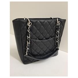 Chanel-Petite Shopping Quilted CC Logo Caviar Bag-Black