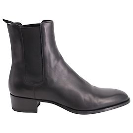 Botas Chelsea Saint Laurent Wyatt em couro liso preto Preto