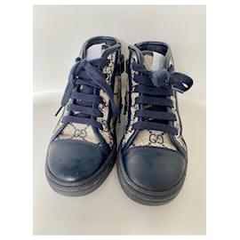 Gucci-Sneakers-Beige,Navy blue