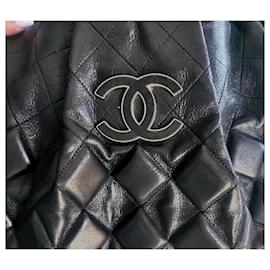 Chanel-Maxi bolso chanel-Negro