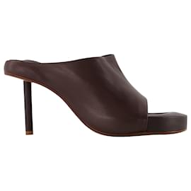 Jacquemus-Nuvola Mules in Brown Leather-Brown