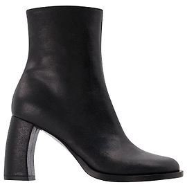 Ann Demeulemeester Lisa Ankle Boots em couro preto Preto