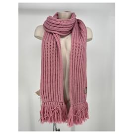 Gucci-Scarves-Pink