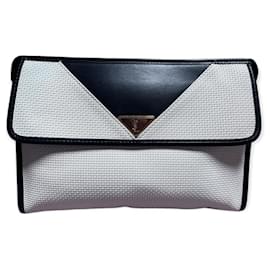 Yves Saint Laurent-Ysl Clutch bag-White