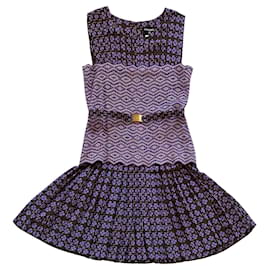 Chanel-Vestidos-Castaño,Púrpura,Morado oscuro