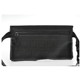 Fendi-Fendi-Noir