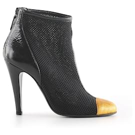 Chanel-Botinhas Chanel Black Stretchy Mesh & Gold Captoe Ankle Boots-Preto