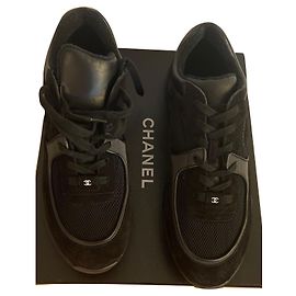 Sneakers Chanel classiche nere Nero