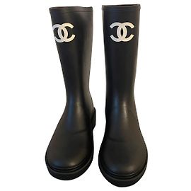 Chanel Wellington rubber boots Black