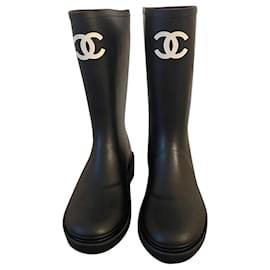 Chanel-Chanel Wellington rubber boots-Black