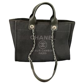 Chanel-Bolso tote pequeño Deauville Chanel nuevo tamaño pequeño nuevo-Negro