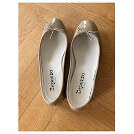 Repetto-New Repetto Cendrillon ballerinas in beige patent leather 36,5.-Beige