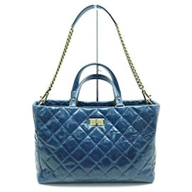 Chanel-NEUF SAC A MAIN CHANEL SHOPPING CABAS FERMOIR 2.55 CC CUIR BLEU HAND BAG-Bleu
