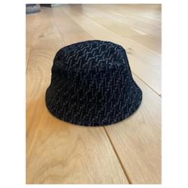 Fendi-Fendi bucket hat, monogram logo corduroy black-Black