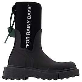 Off White-Rubber Sponge Sole Rainboots in Black/White-White