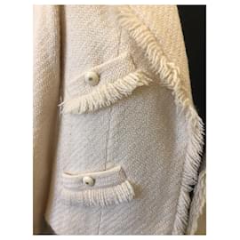 Chanel-Chanel Boutique Vintage 92a, 1992 Fall Winter Wool Ivory Fringe Trim Jacket-Cream