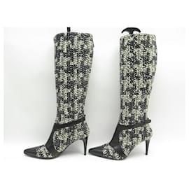 Chanel-CHANEL BOOTS WITH HEELS 37.5 IN BLACK AND WHITE TWEED BLACK BOOTS-Black
