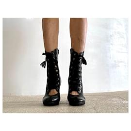 Autre Marque-OVYÉ T black leather lace-up boots.38-Black